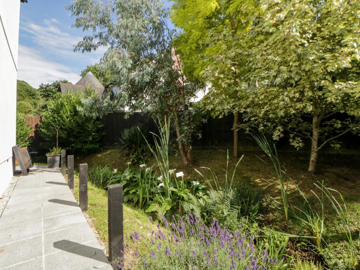Villa Iroko Torpoint Exterior foto